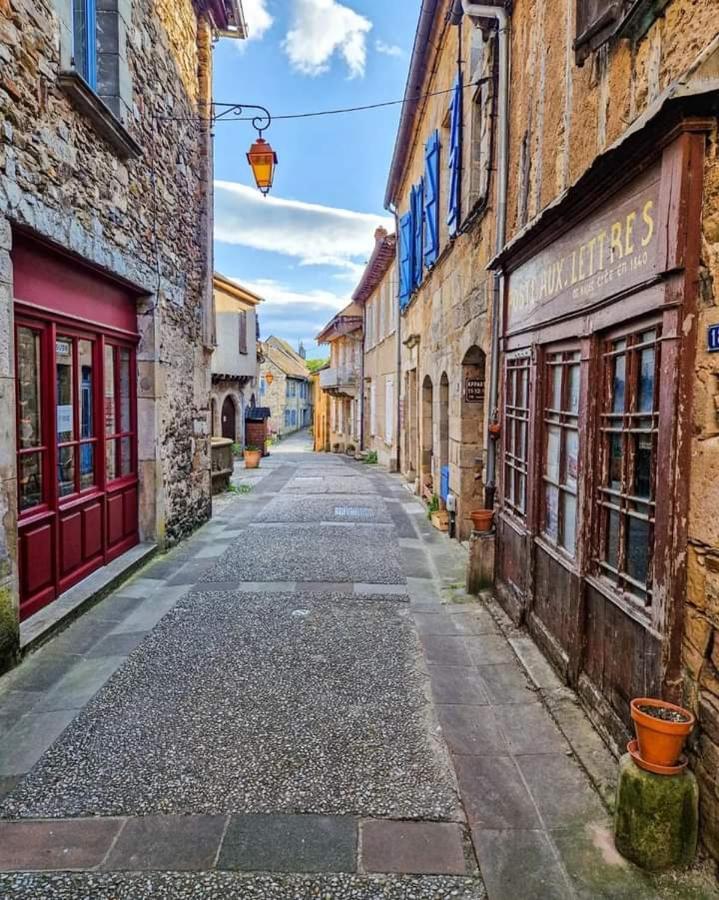 Chambre D Hotes Avec 2 Petits Dejeuners Ou Gite Najac Esterno foto