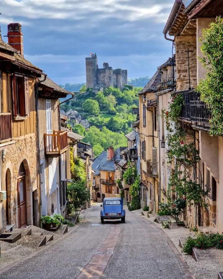 Chambre D Hotes Avec 2 Petits Dejeuners Ou Gite Najac Esterno foto